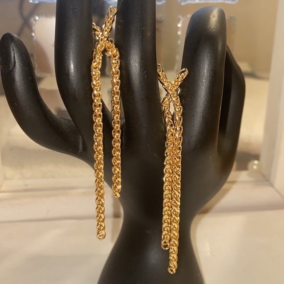 Dangling gold earrings - Picture 3 of 4